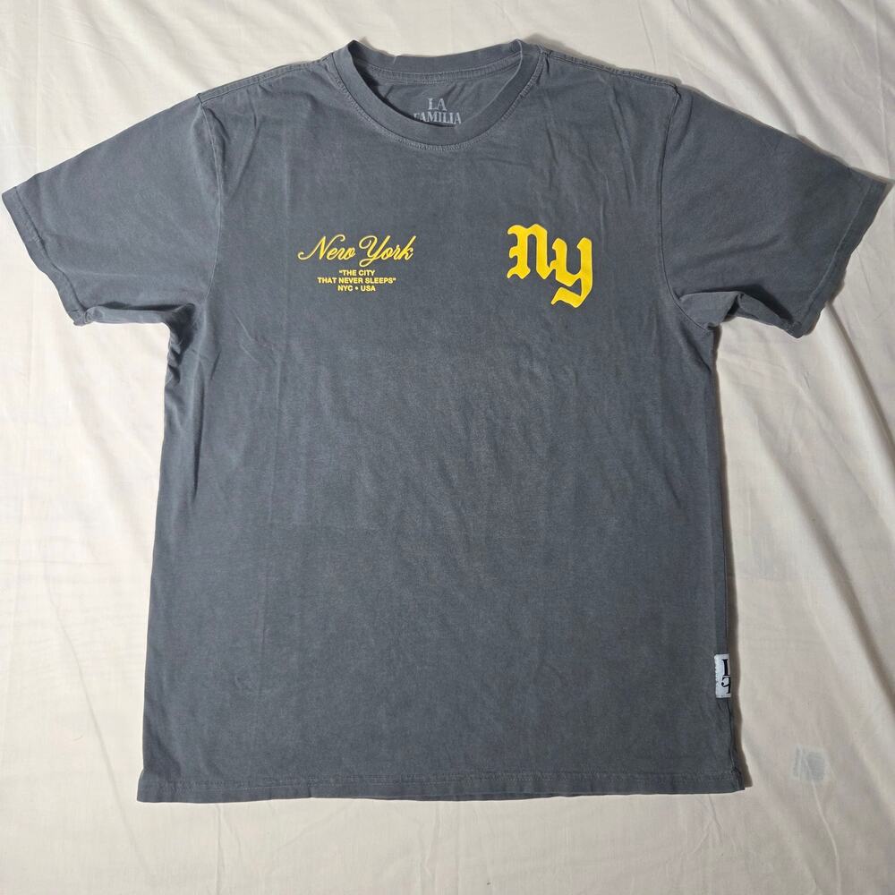 La Familia Forever New York Graphic Tee - Men's Medium Gray Mineral Wash